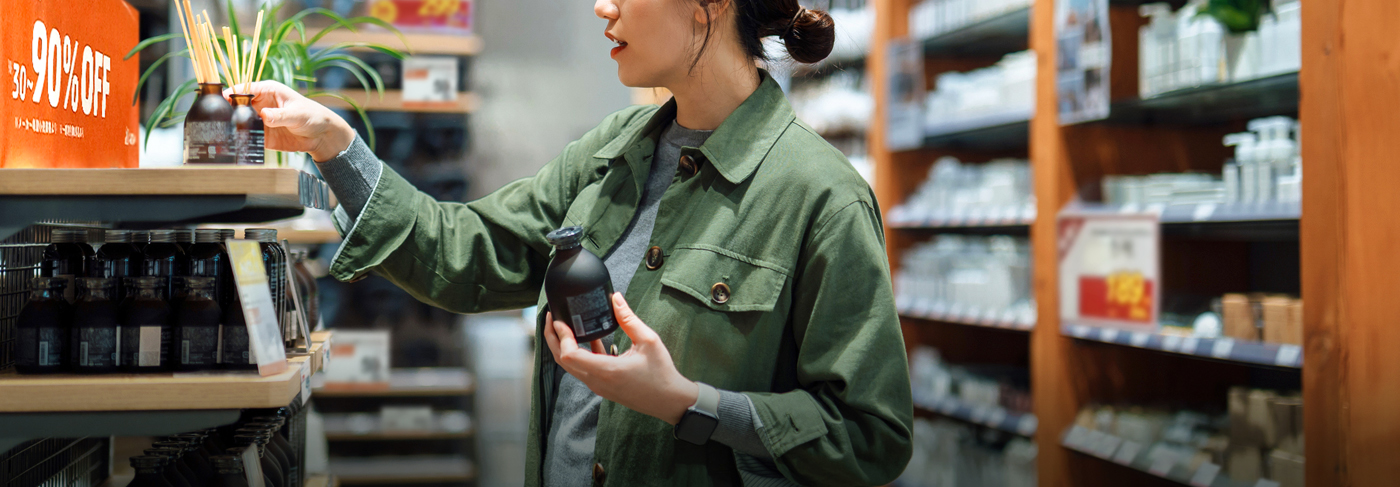 捨てられるはずの商品に、新しい価値を。